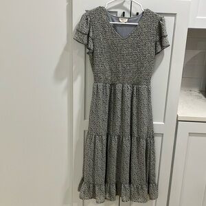 Orange Creek LA Women’s Blue White Floral Polyester Ribbed Flowy Midi Dress